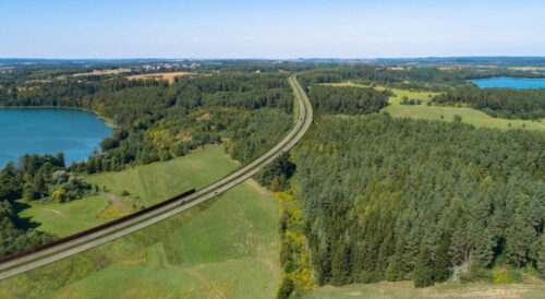 Krajobraz trasy S16 – decyzja środowiskowa dla S16, widok lotniczy infrastruktury i przyrody