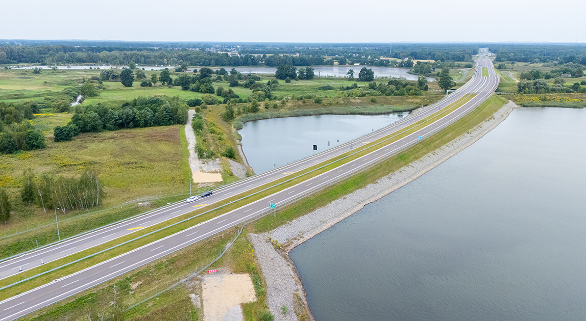 most na drodze ekspresowej S1