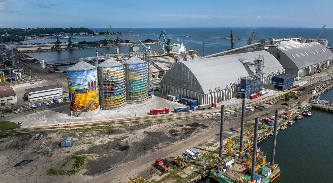 Hub przeładunkowy zboża w Porcie Gdynia – widok na terminal