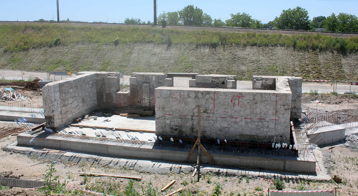 Schron amunicyjny „Dłubnia” – lokalizacja przy węźle Grębałów