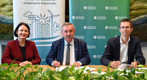 Dofinansowanie z KPO na termomodernizację 25 szkół i przeszkoli w Warszawie, NFOŚiGW,