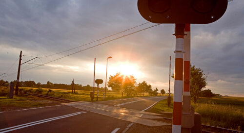 Statystyki wypadków – bezpieczeństwo na przejazdach kolejowo-drogowych 2025