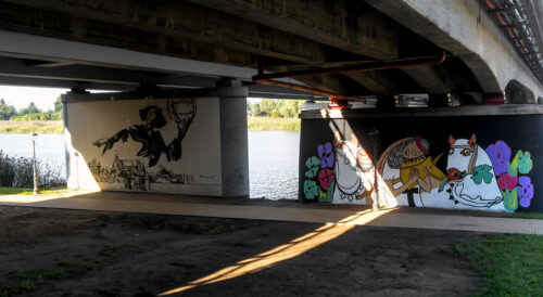 Mural Kopernika i mural rycerski na filarach mostu przez Nogat - DK22 Malbork