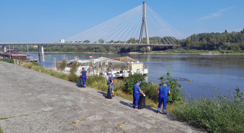 Sprzątanie Wisły w Warszawie – akcja Wód Polskich