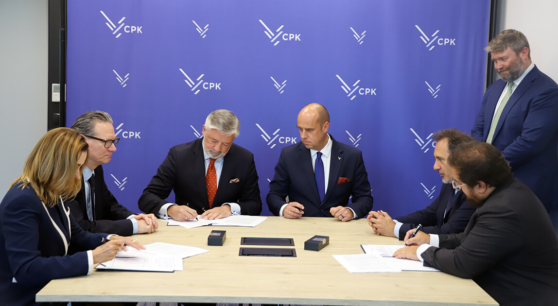 Podpisanie umowy na doradztwo ds. finansowania dłużnego CPK