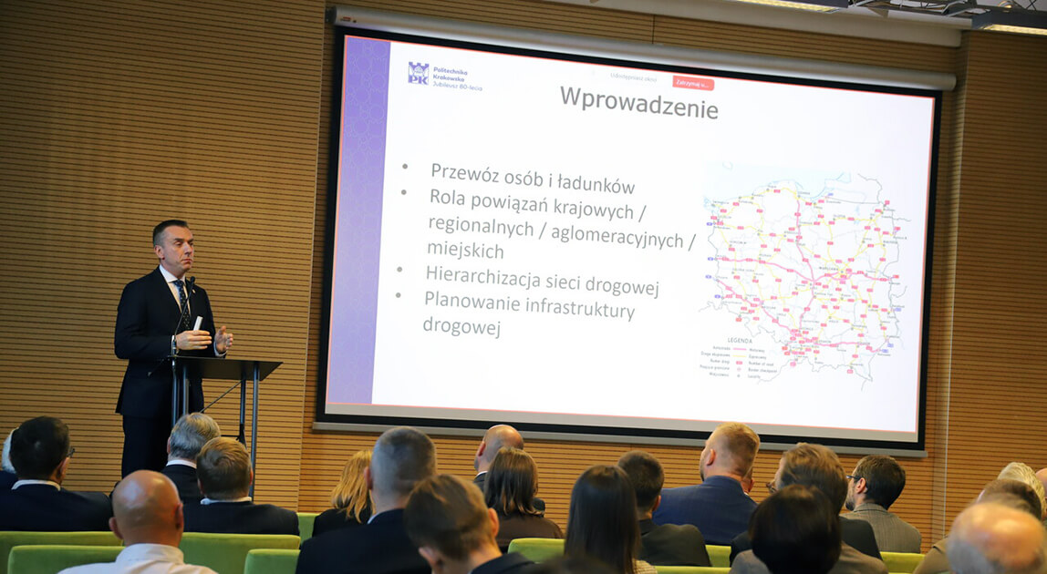 Debata o CPK na Forum Drogowym w Warszawie