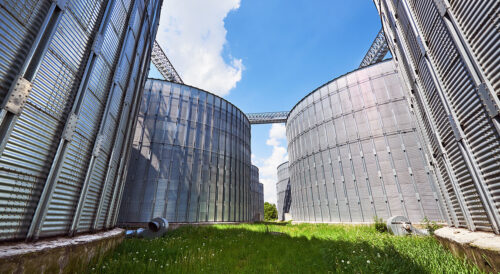Inwestorzy czekają na odblokowanie przepisów biometanowych - silos