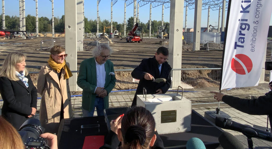 Uroczystość wmurowania kamienia węgielnego pod nową halę Targów Kielce