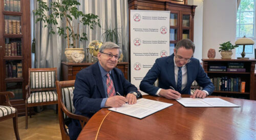 Podpisanie porozumienia PIG-PIB i ZE PAK – monitoring wód podziemnych - porozumienie