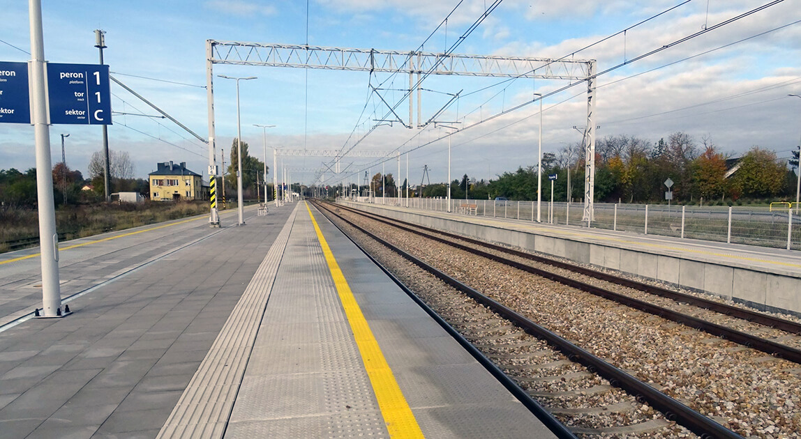 Stacja Przysucha na modernizowanej linii kolejowej nr 22 Tomaszów Mazowiecki - Radom