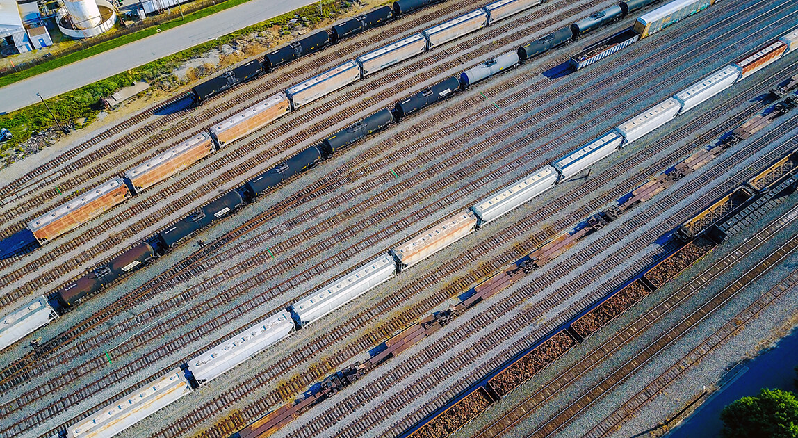 Konsolidacja usług logistycznych ORLEN – przewozy kolejowe i transport drogowy paliw