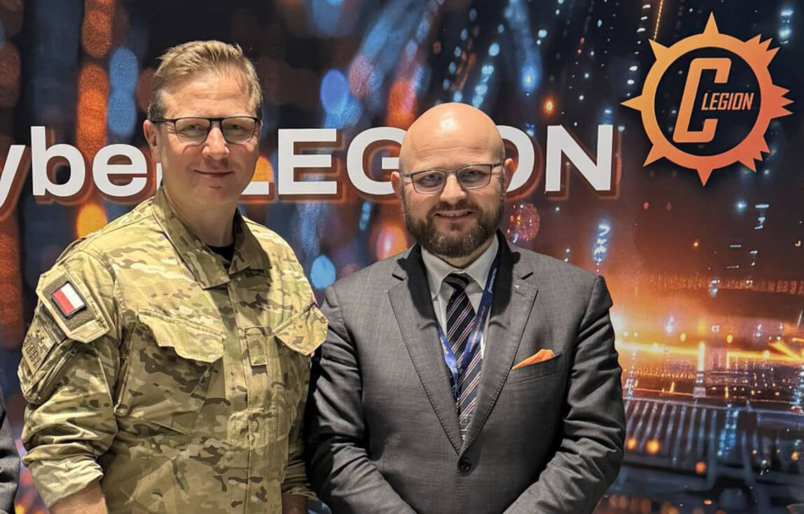 Cyber Legion – gen. Karol Molenda i Artur Dyczko podczas inauguracji