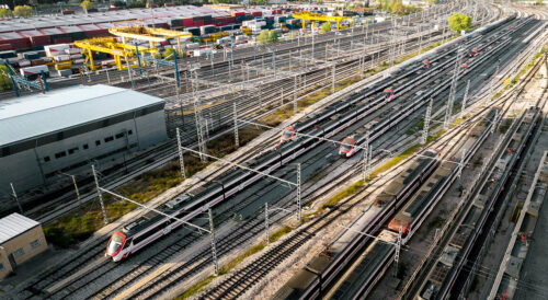PKP PLK wstrzymują proces integracji Zakładów Linii Kolejowych