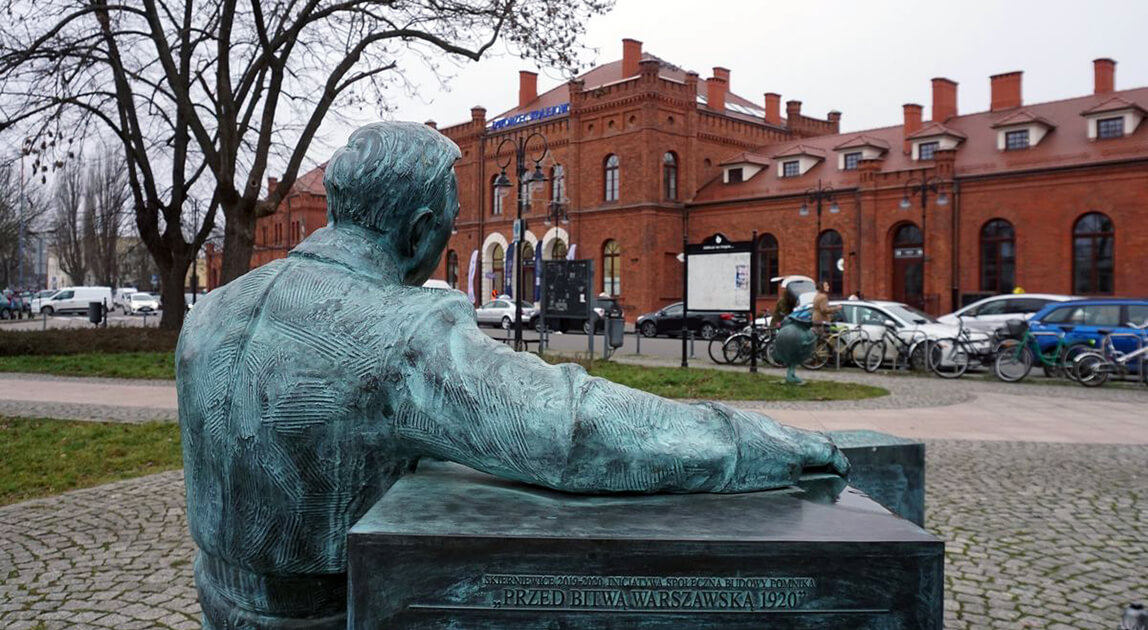 Zmodernizowany dworzec kolejowy w Skierniewicach