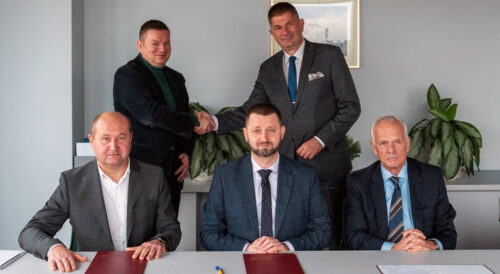 List intencyjny dotyczący rzek Mleczna i Rawa – podpisanie dokumentu