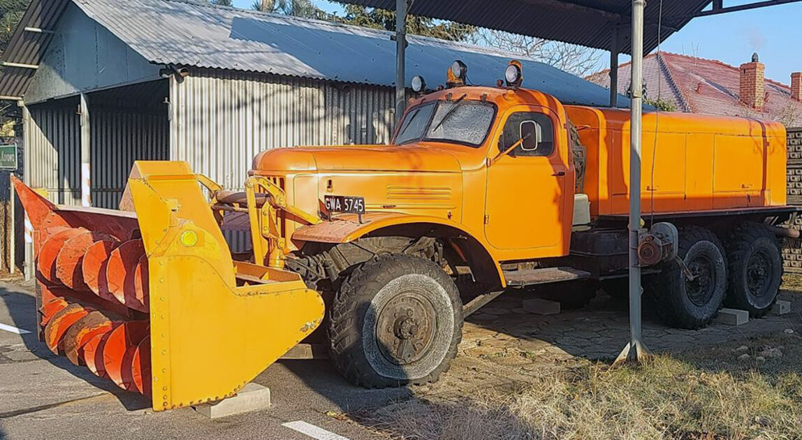 Pług wirnikowy D-470