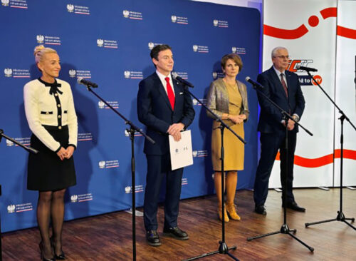 Umowa kredytowa PKP Intercity – podpisanie umowy