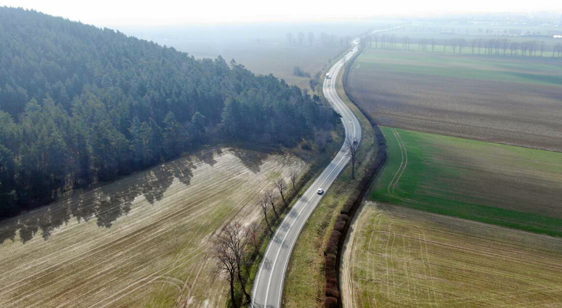 Umowa na projekt i budowę S8 Łagiewniki – Niemcza – droga