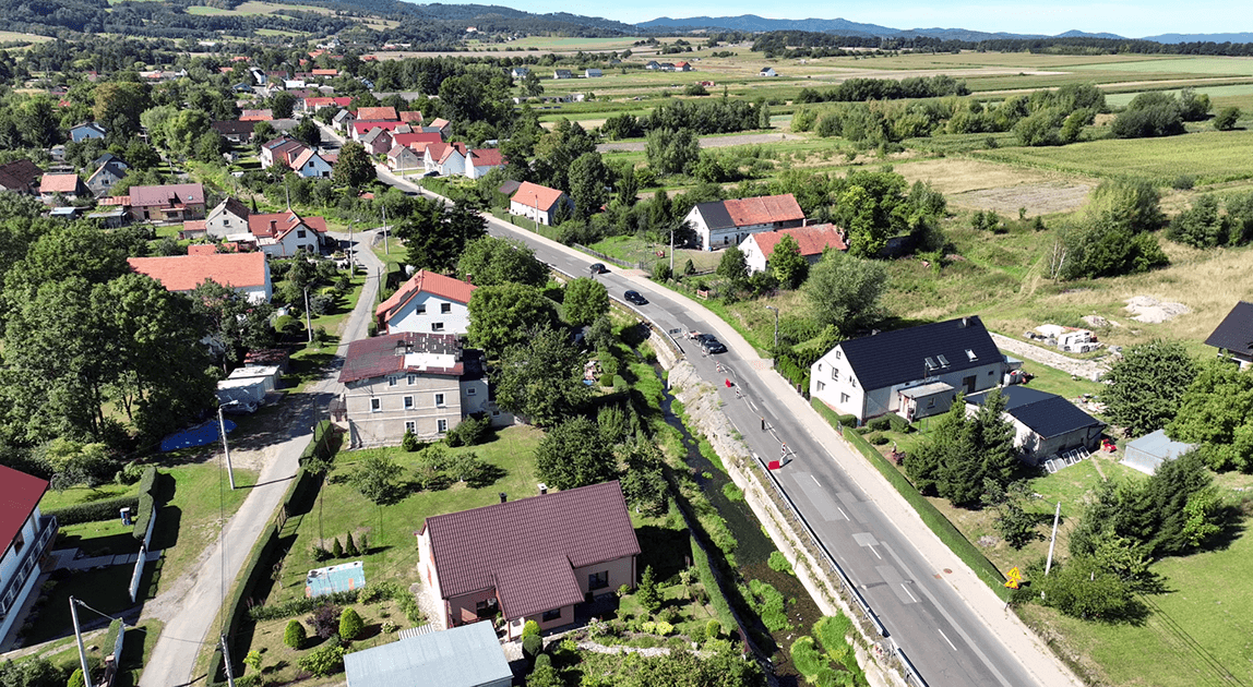 Przebudowa drogi w Kamienicy – odcinek uszkodzony po powodzi