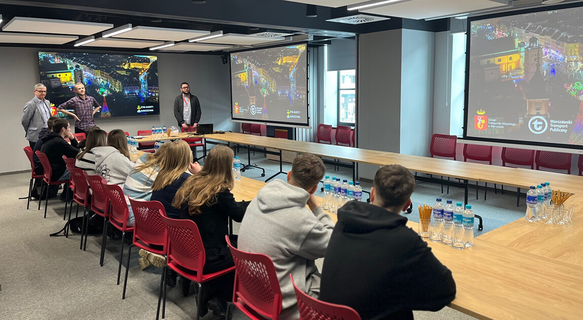 Warszawski Transport Publiczny – prezentacja dla uczestników Akademii Młodych Liderów