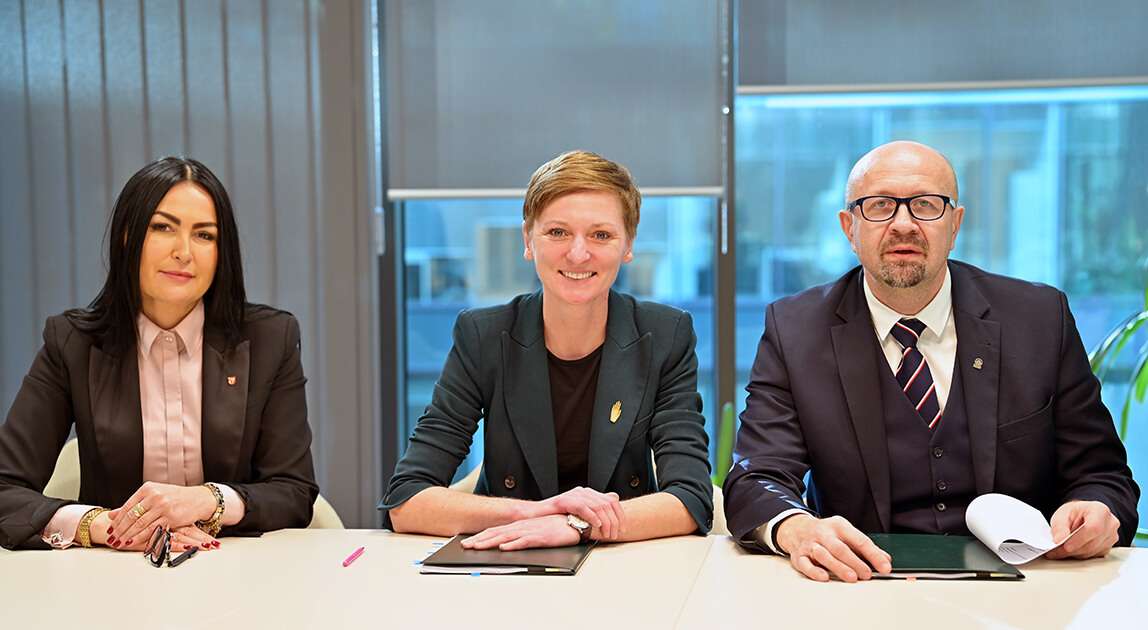 Rewitalizacja stawu w Parku Staszica w Kielcach – podpisanie umowy o unijne dofinansowanie