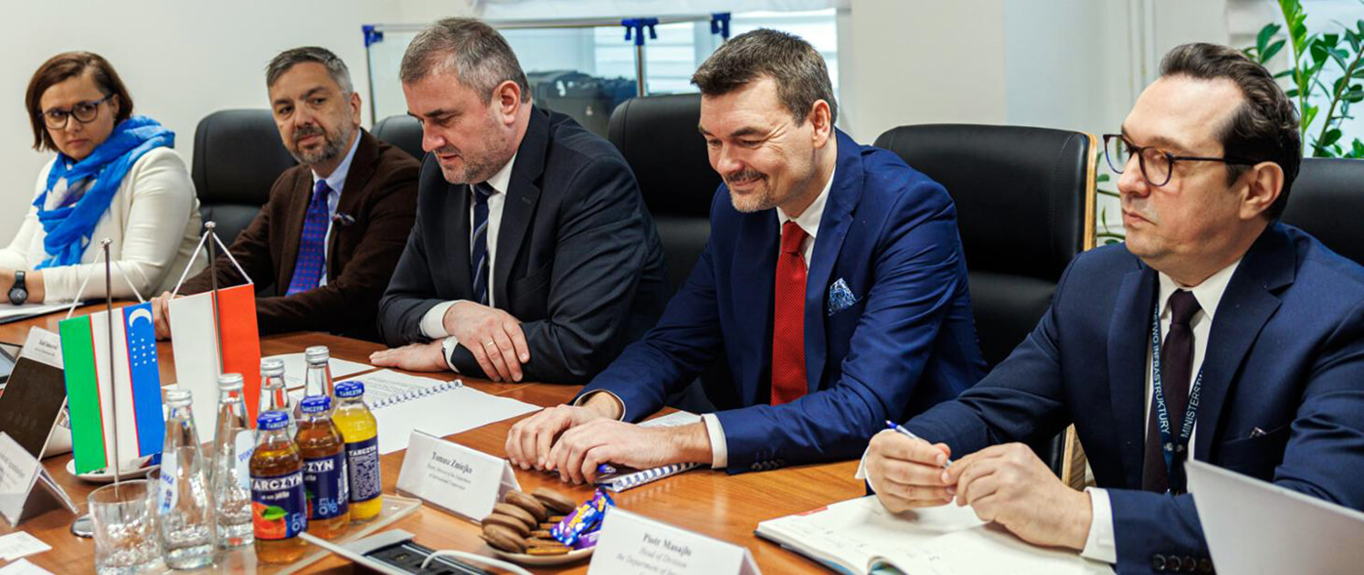 Rozmowy o współpracy transportowej Polska–Uzbekistan – współpraca transportowa