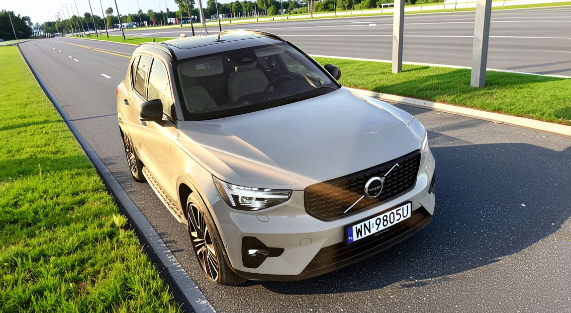 Volvo XC40 B4 Mild-Hybrid – stabilny i przewidywalny