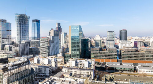 Studio A z neutralną infrastrukturą łączności