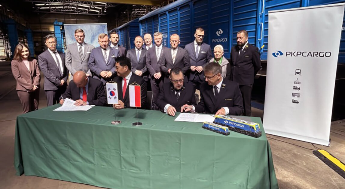 Podpisanie porozumienia między PKP Cargo a Sung Shin Rolling Stock Technology