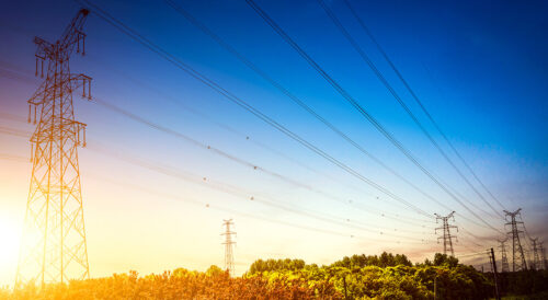 Local content w inwestycjach – słupy elektryczne