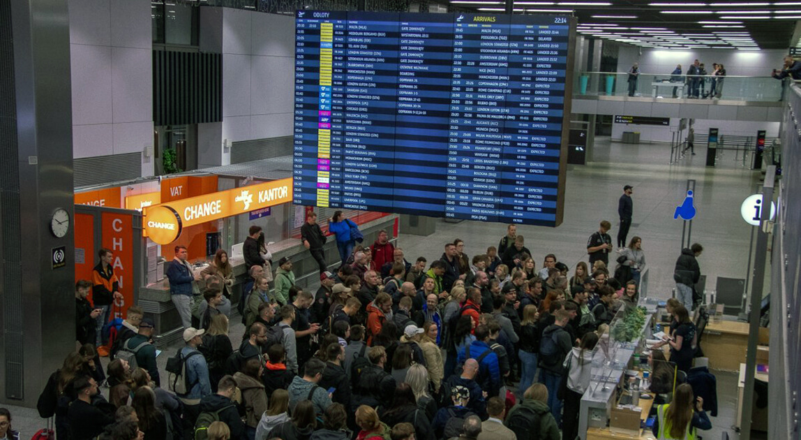 Testy operacyjne Terminalu Wspierającego na Kraków Airport nocą