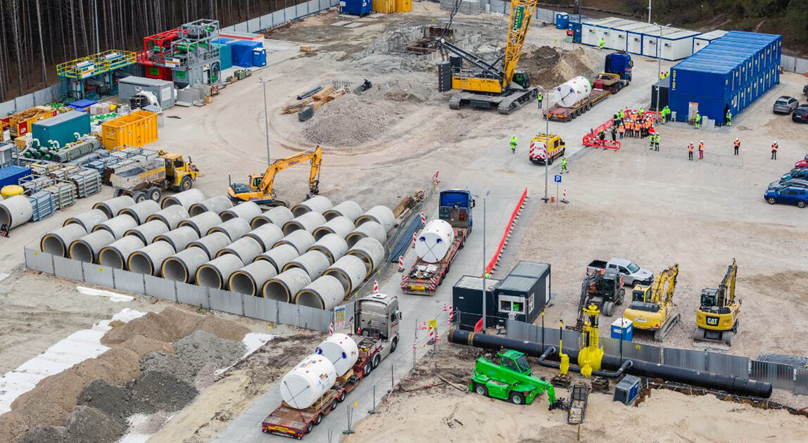 Transport maszyny TBM do Górek Zachodnich, budowa gazociągu FSRU