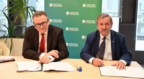 Podpisanie umowy pomiędzy ZEC w Wołominie a NFOŚiGW