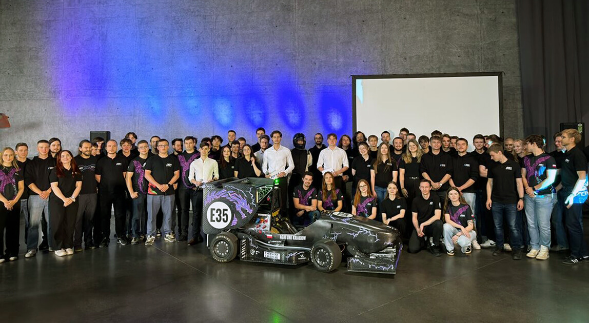 AGH Racing zaprezentował nowy bolid elektryczny RTE 3.5