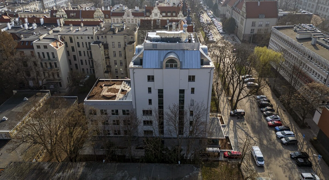 Budynek dydaktyczny C11 Politechniki Wrocławskiej zrealizowany przez spółkę Mostostal Warszawa
