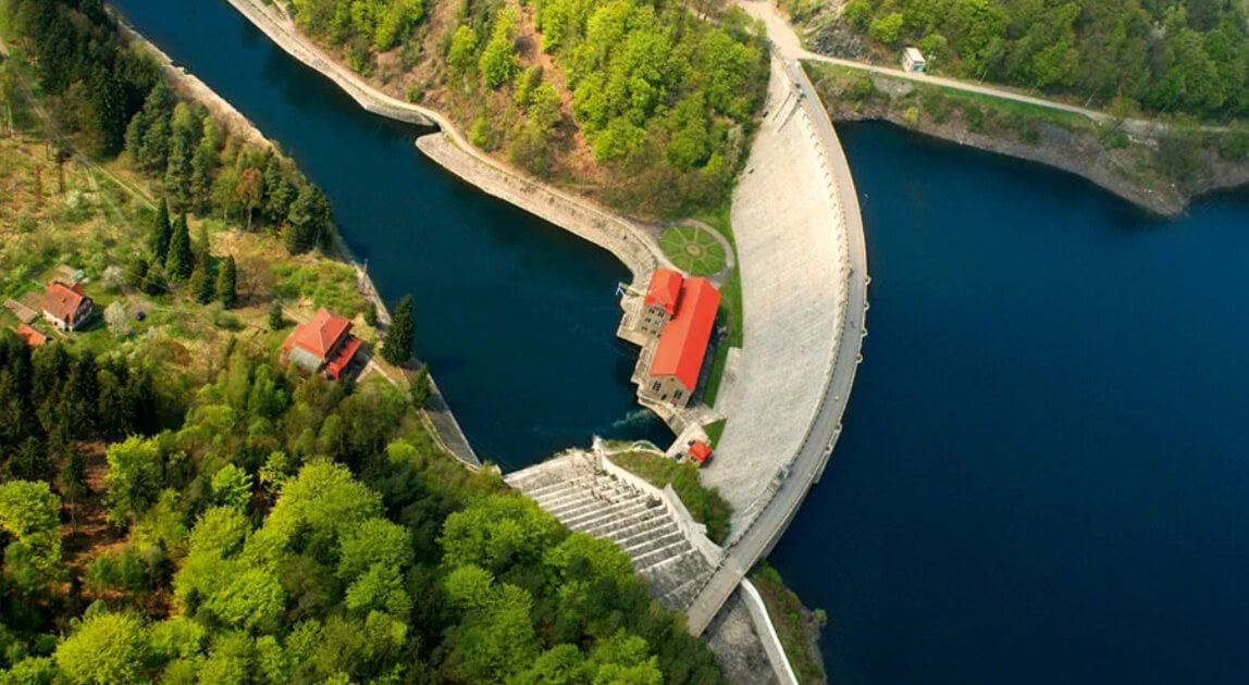 TAURON powołuje Radę Społeczną ds. sytuacji na Bobrze i Jeziorze Pilchowickim, elektrownia wodna Pilchowice I