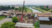 Pierwsze elementy konstrukcji Mostu Chrobrego dotarły na plac budowy