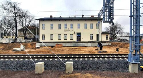 Modernizacja dworca w Szamotułach – zabytkowy budynek dworca kolejowego