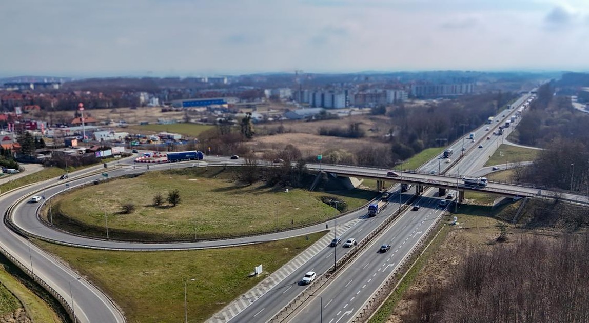 Węzeł Kowale na drodze ekspresowej S6 przed planowaną rozbudową