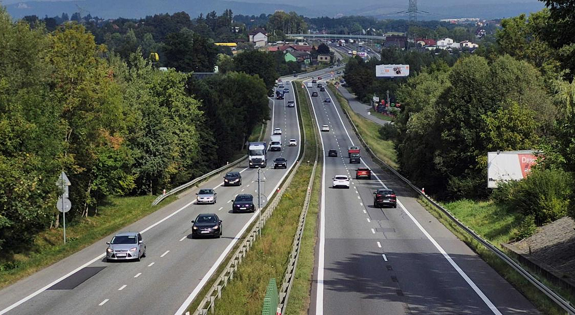 Klotoida zaprojektuje drogi lokalne wzdłuż zakopianki między Głogoczowem a Myślenicami. Budowę zaplanowano na lata 2031–2032.