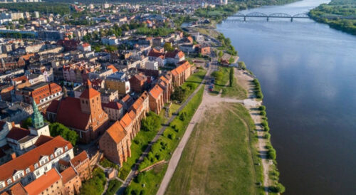 Panorama Grudziądza i Wisły widziana z lotu ptaka