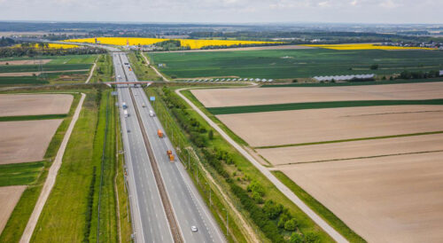 Autostrada A1 w województwie śląskim widziana z lotu ptaka