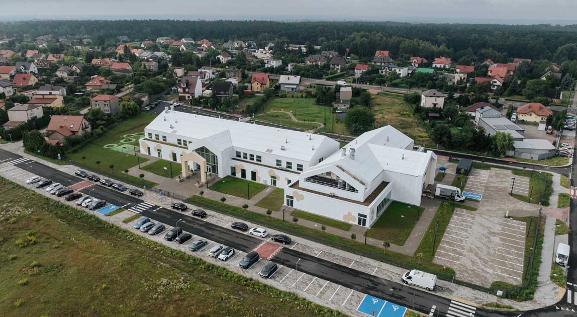 Kompleks edukacyjny w Maszewie z lotu ptaka