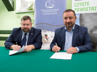 Podpisanie umowy o dofinansowanie, fot. WFOŚiGW w Olsztynie
