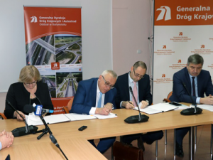 Umowa na projekt dla S16, fot. GDDKiA O/Białystok